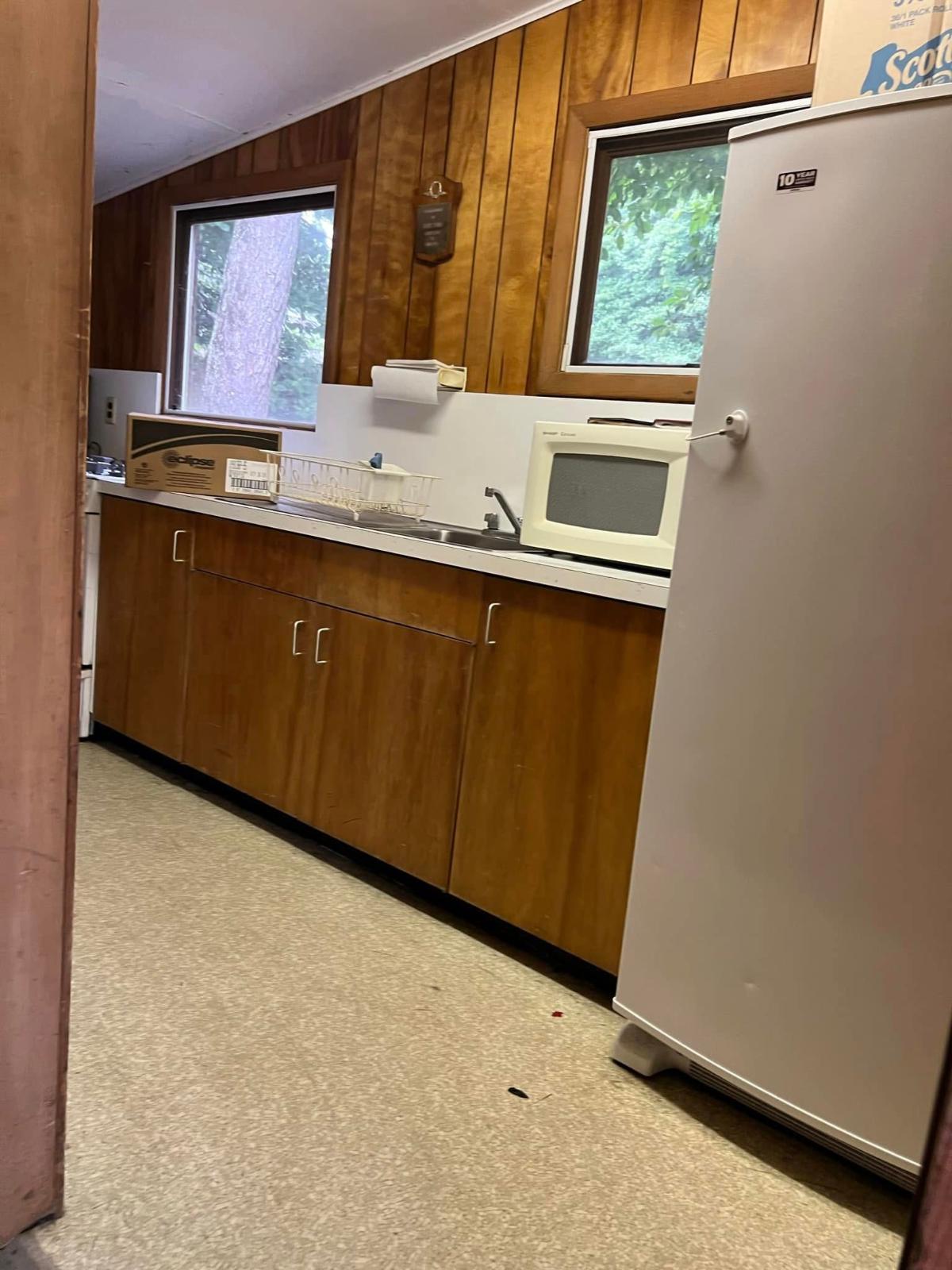 Move In / Move Out