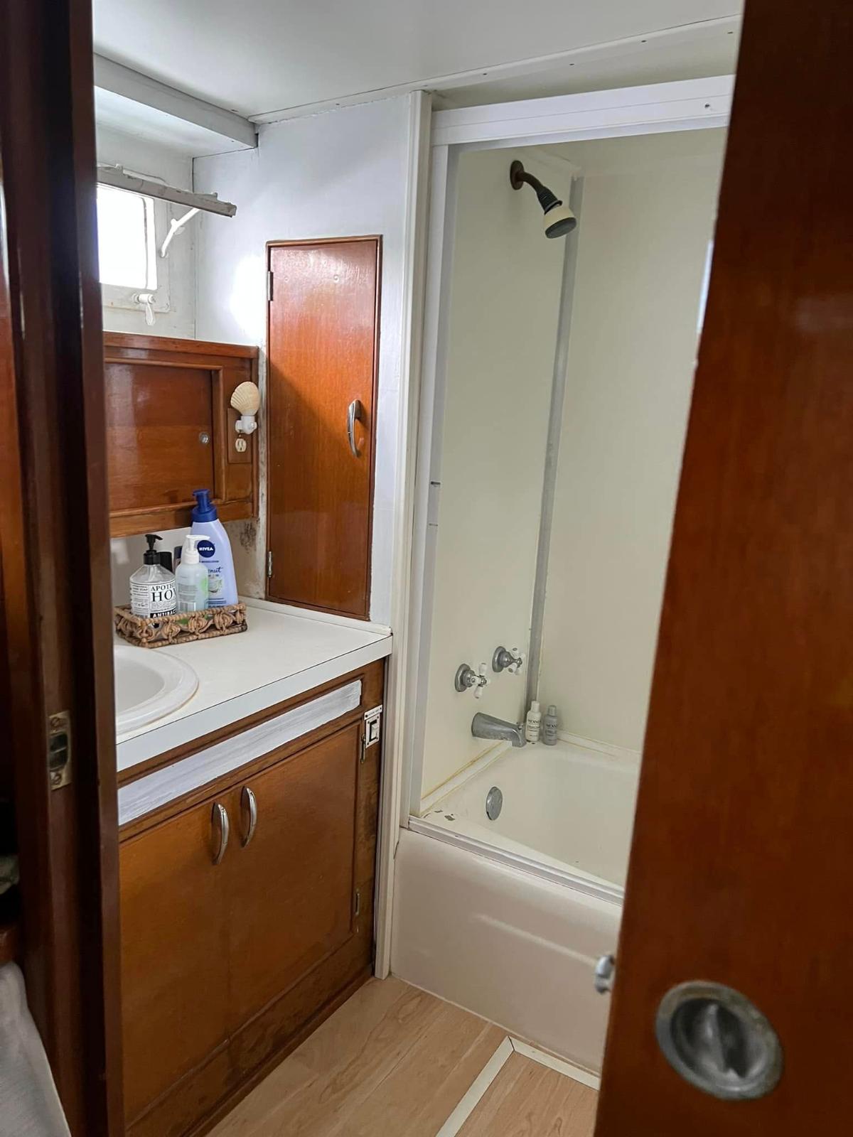 Bathroom cleaning results